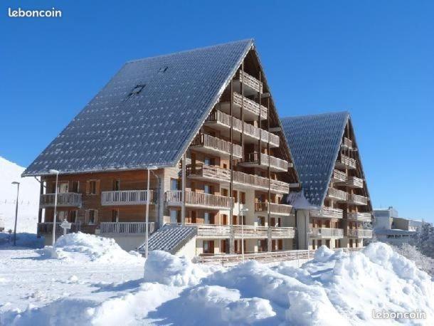 Superbesse 4-6 Pers. 2 Ch. Dans 3 Etoile Avec Piscine Apartment Besse-et-Saint-Anastaise