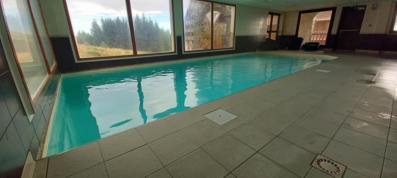 Superbesse 4-6 Pers. 2 Ch. Dans 3 Etoile Avec Piscine *